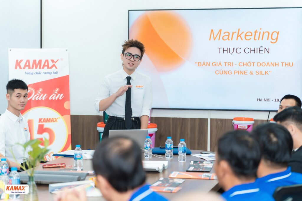 Kamax tuyển dụng